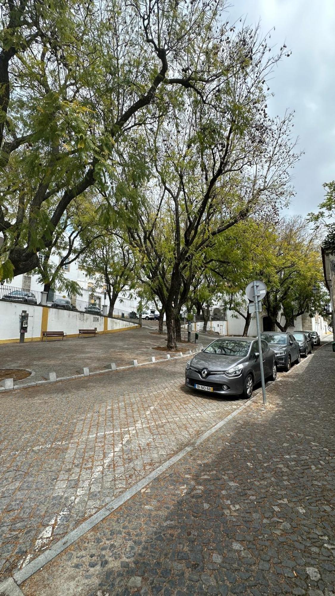Alojamento Bombarda 15 Evora Exterior photo